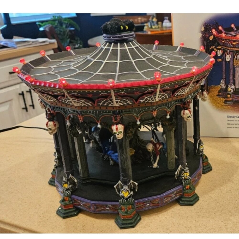 WORKING DEPT 56 GHOSTLY CAROUSEL HALLOWEEN ANIMATED ORIGINAL SNOW VILLAGE SERIES - Picture 6 of 16